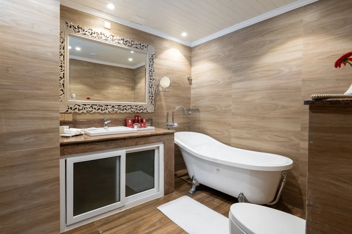 The Executive Suite at Horton Heights, view 5