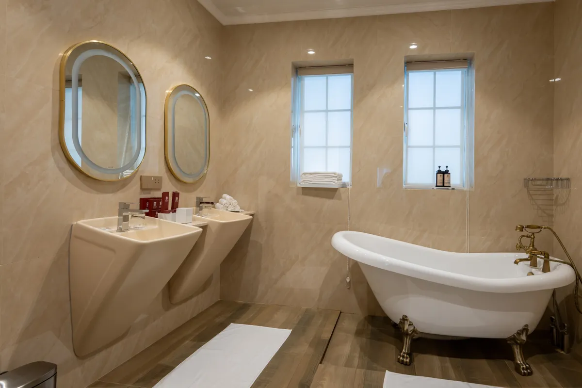 The Royal Suite at Horton Heights, view 6